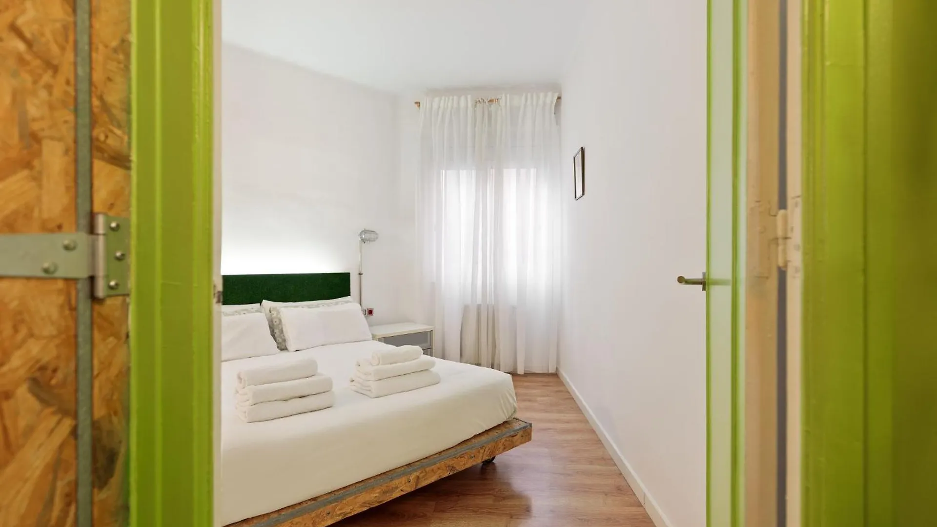 Eulalias Lodges Barcelona Apartament